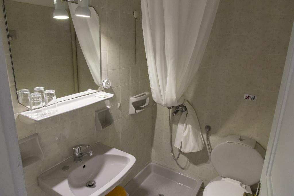 איריון Spiti Hotel מראה חיצוני תמונה